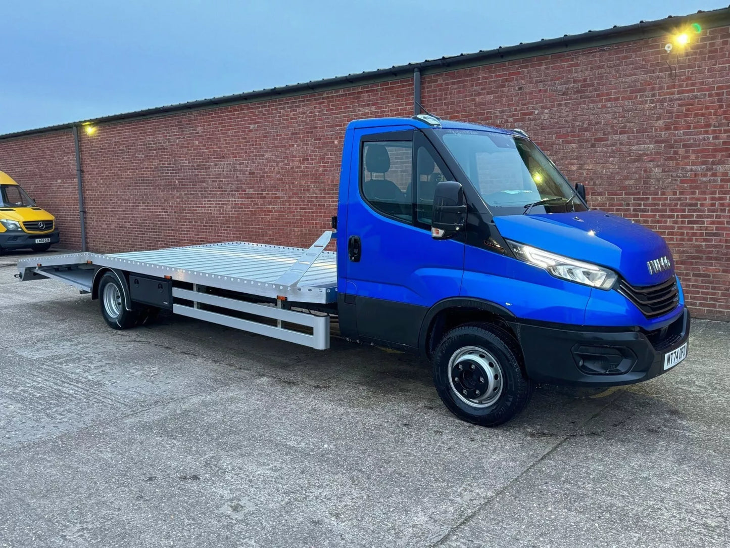 IVECO DAILY 7.2 TONNE RECOVERY TRUCK CAR TRANSPORTER BEAVERTAIL