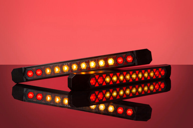 Rear multifunction light with dynamic direction indicator LZD 3141